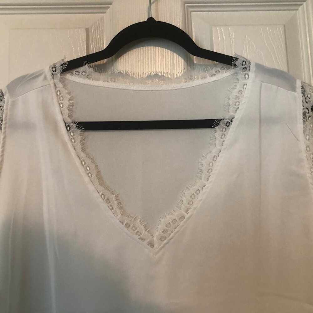 Ivory v neck lace trim polyester and spandex dress tank size 3X - Picture 3 of 5